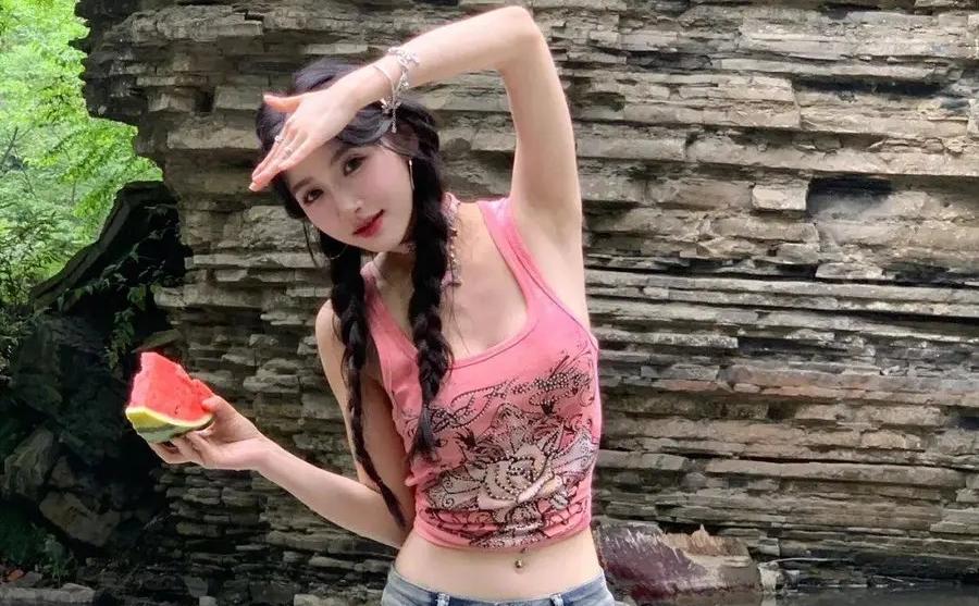 上万个AI小镇打工记：一场模拟人类社会的奇幻实验