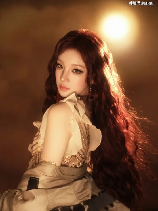 闫学晶也出事了