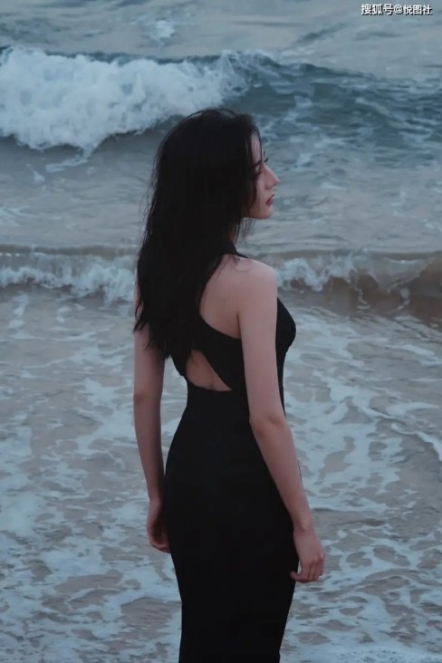 一不小心就把2026年写成了2016年……