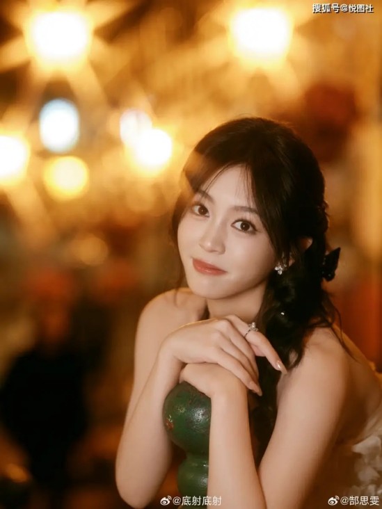 春晚彩排神仙打架！胡兵王阳帅到窒息，却被“摸鱼”祖峰秒成渣？老戏骨的松弛感才是真绝杀！