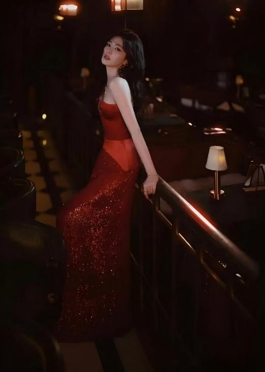 高志凯：同一天两个对话，显示中美俄“大三角”关系结构已变