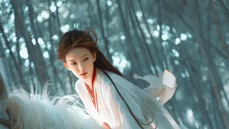 徐克获颁荣誉博士学位，林青霞送上鲜花：“恭喜徐克导演，这份荣耀也献给施南生”